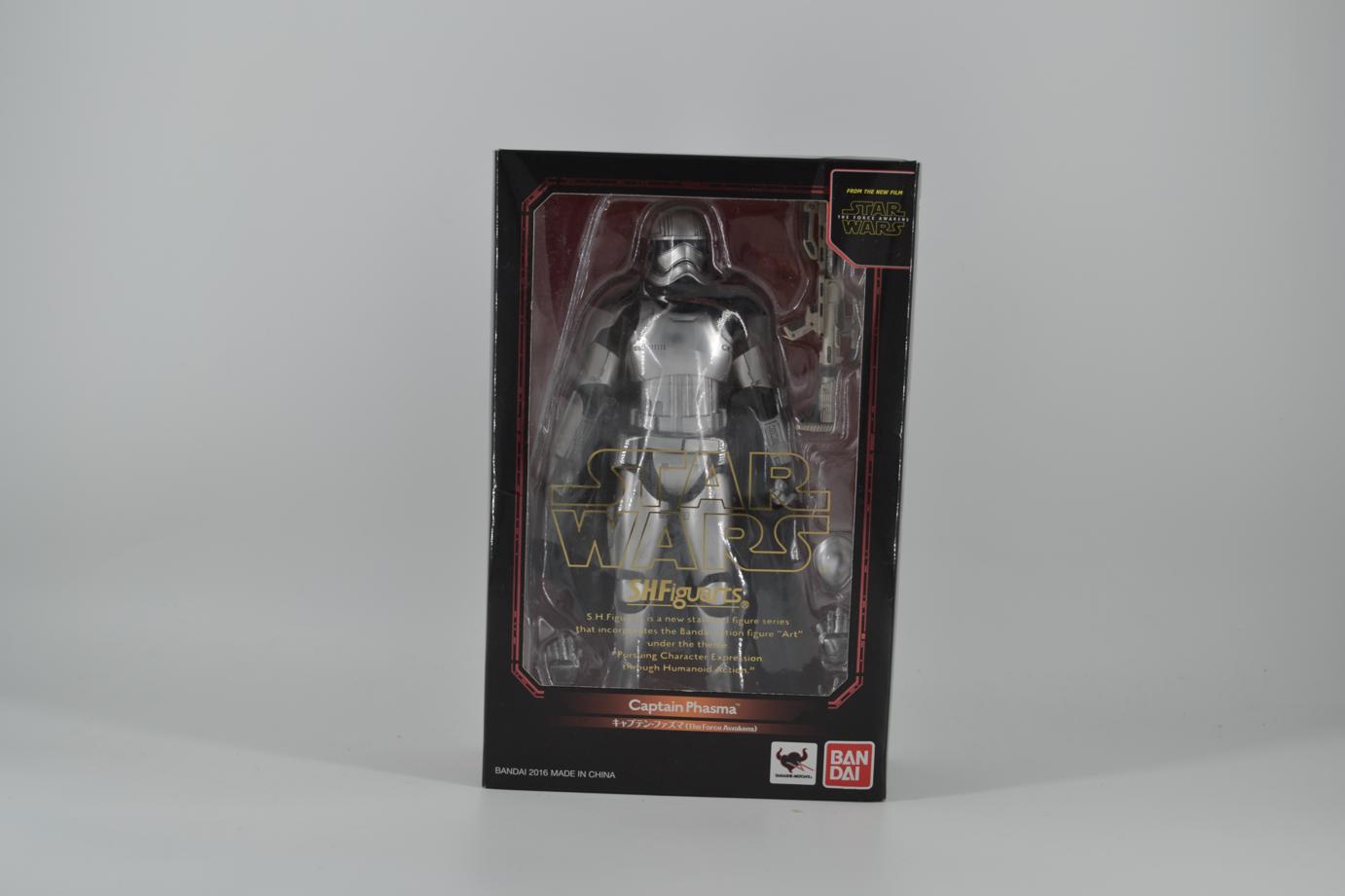 BANDAI S.H.Figuarts STAR WARS The Force Awakens Captain Phasma
