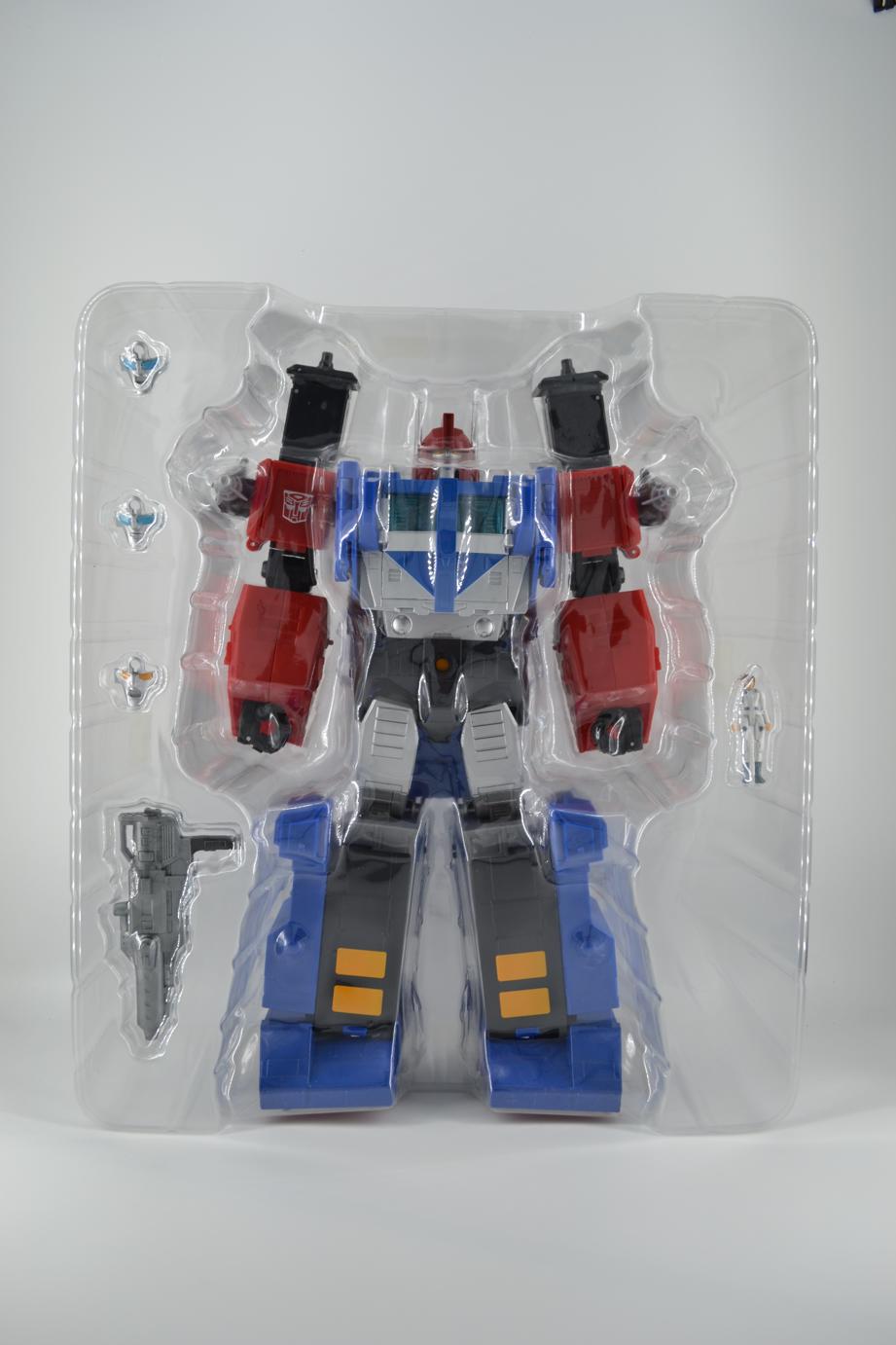 Takara TOMY Transformers Masterpiece MP-31 Delta Magnus